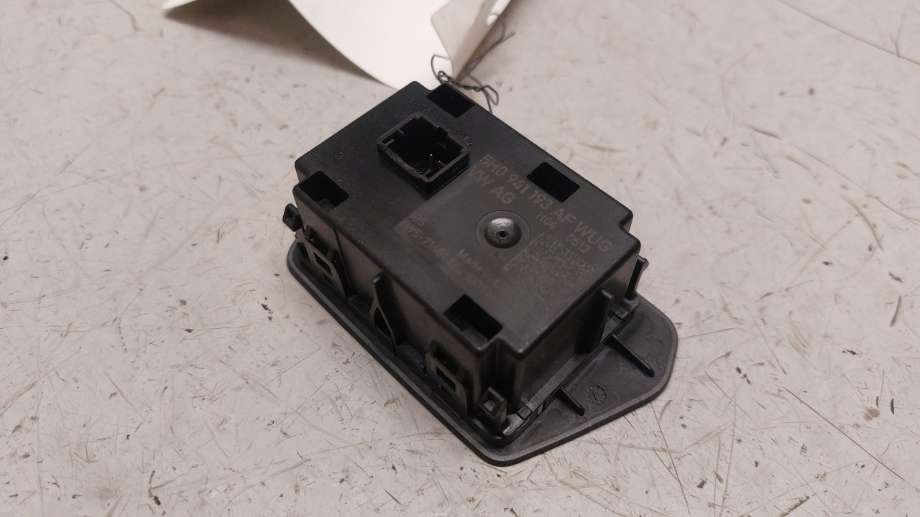Bryter lys til VW Caddy 2020-->> (Type IV)  (5H0 941 193 AF||5H0941193AF)