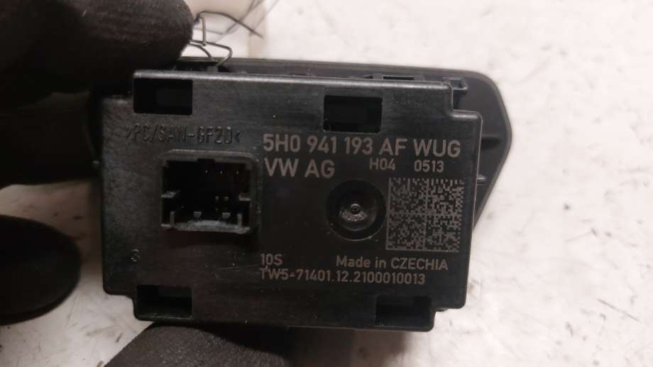 Bryter lys til VW Caddy 2020-->> (Type IV)  (5H0 941 193 AF||5H0941193AF)