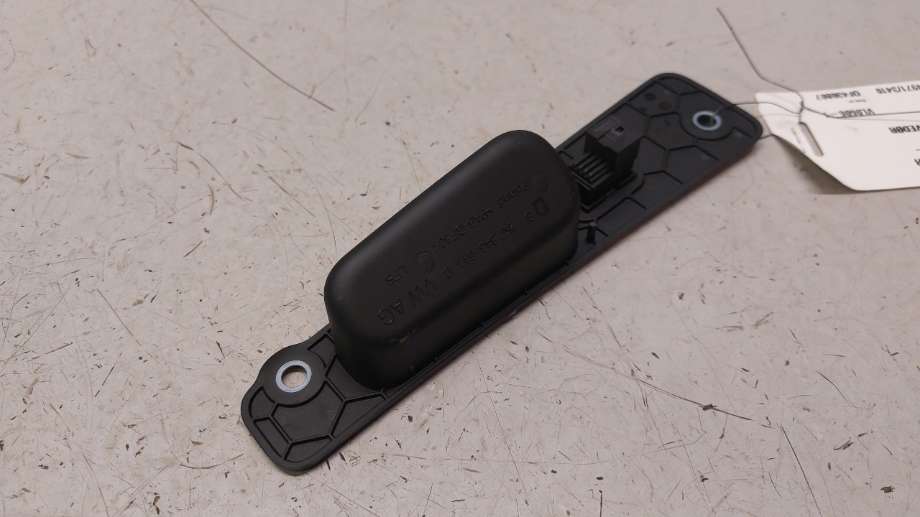 Diverse deler til VW Caddy 2020-->> (Type IV) (2K7 843 641 C||2K7843641C)