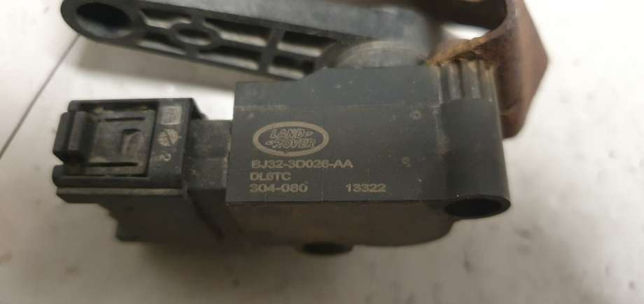 Sensor nivå til Land Rover Range Rover, Evoque 2011-2019 (Type I)  (LAND-ROVER Evoque||BJ323D026AA)
