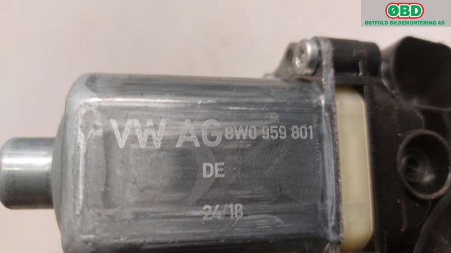 Ruteheis venstre foran til Audi A4, Allroad 2016-->> (Type II) (B9) (B9) (AUDI|8W0 959 801|)