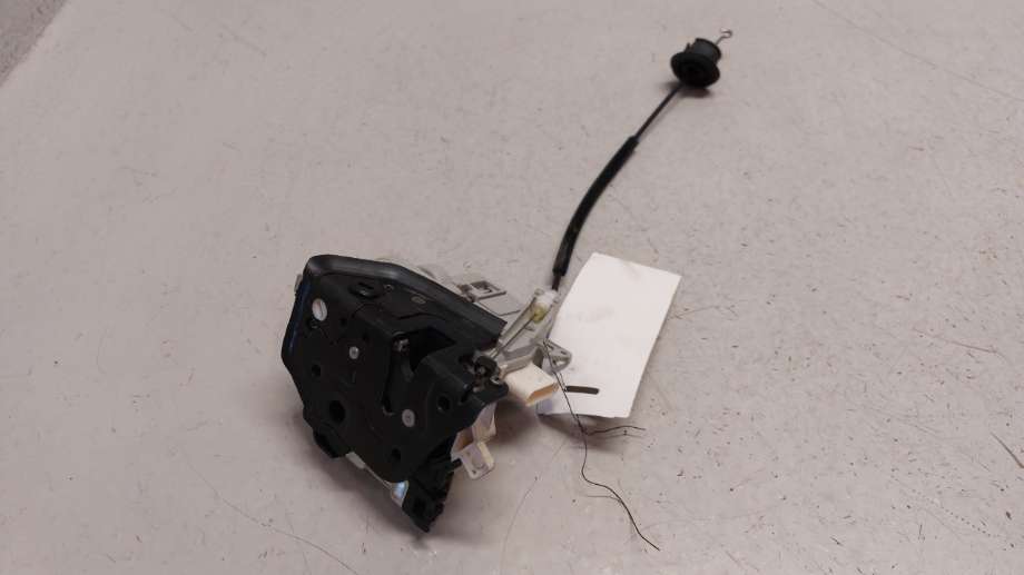 Låsekasse venstre bak til Audi A4, Allroad 2009-2016 (Type I) (B8) (B8) (AUDI|8K0 839 015 C|8K0 839 015 F|8K0839015C)