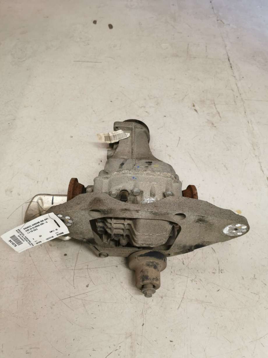 Kardang klokke bak til Audi A4, Allroad 2009-2016 (Type I) (B8) (B8) (AUDI|0BC 500 043 M|)