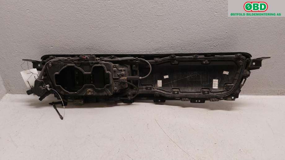 Batterilader inntak/luke til Kia Soul 2014-2019 (Type II)  (KIA|86350E4100AUB|)