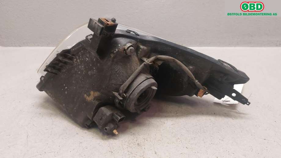 Frontlykt venstre halogen til Suzuki Swift 2005-2010  (SUZUKI|)