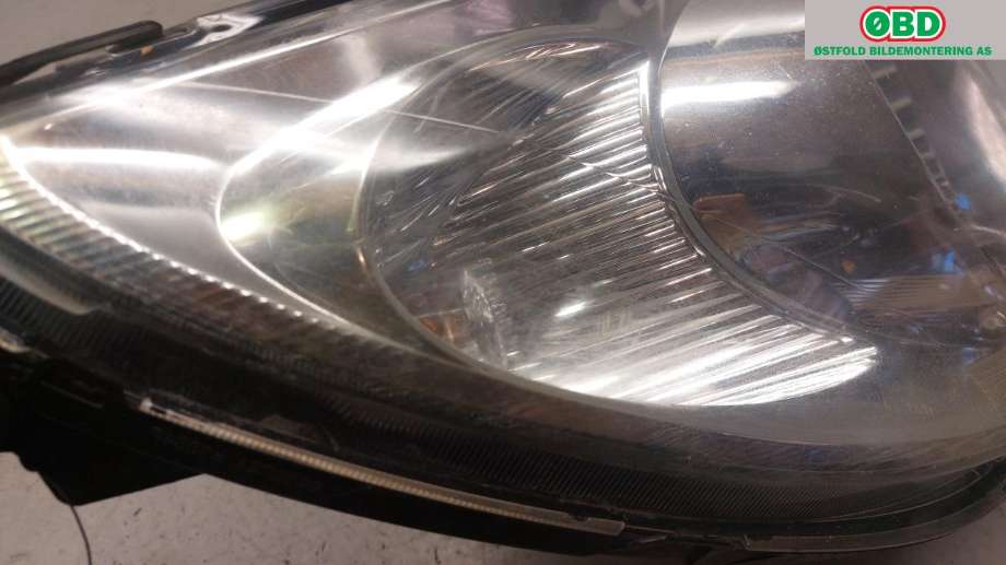 Frontlykt venstre halogen til Suzuki Swift 2005-2010  (SUZUKI|)