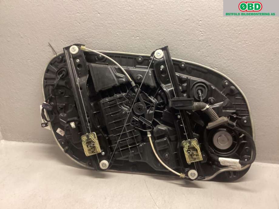 Ruteheis til Volvo V90 / V90 CC / S90 2016-->>  (31378593|)