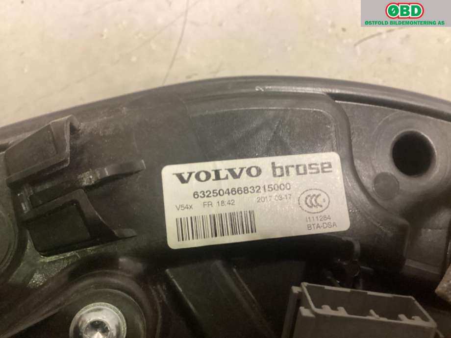 Ruteheis til Volvo V90 / V90 CC / S90 2016-->>  (31378593|)