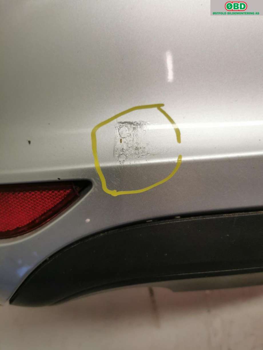 Støtfanger bak til VW Jetta 2011-->> (VOLKSWAGEN|5C6 807 417|)