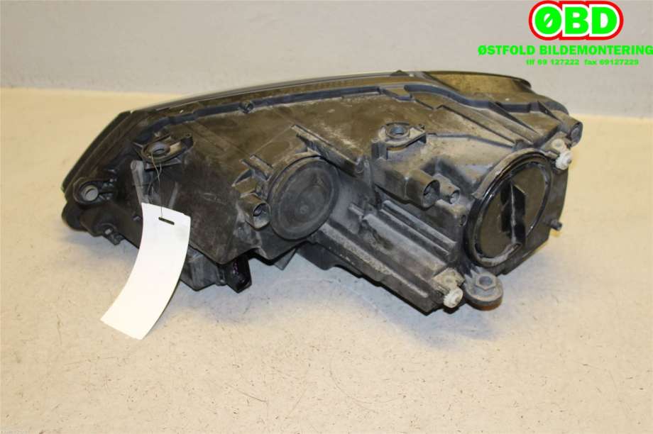 Frontlykt høyre halogen til VW Jetta 2011-->>  (VOLKSWAGEN|5C7 941 006 A|)