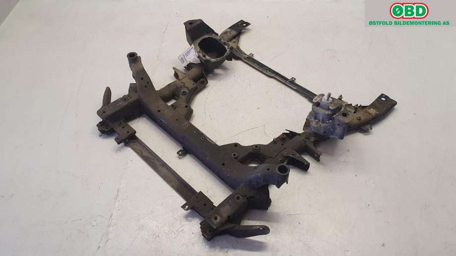 Travers foran hoved til BMW X5 2007-2013 (E70) (E70) (BMW|31 11 6 779 357|)