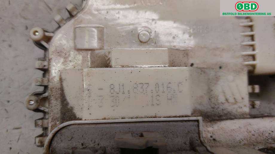 Låsekasse høyre foran til Audi A7 2010-2014 (Type I, Fase 1)  (AUDI|8J1 837 016 C|8J1 837 016 E|8J1837016C)