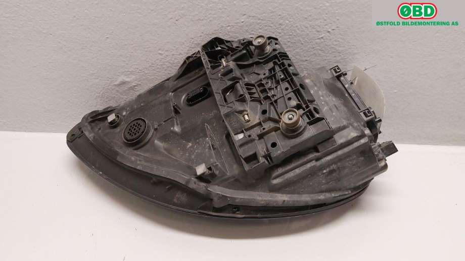 Frontlykt høyre halogen til Porsche Panamera 2009-2017 (Type I) (970) (970) (PORSCHE|970 631 170 54||97063107052)