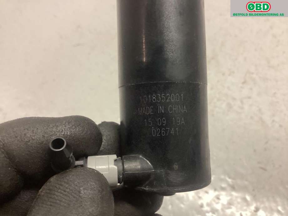 Spylerpumpe til Toyota Auris 2015-2019 (Type II, Fase 2)  (TOYOTA||1018352001)
