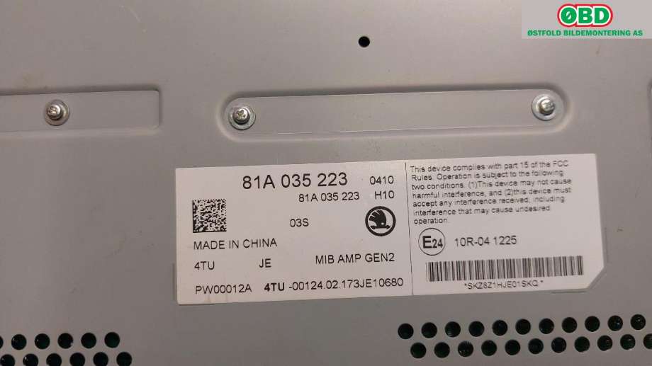 Bilstereo forsterker til Škoda Superb 2015-->> (Type III) (SKODA|81A 035 223|)