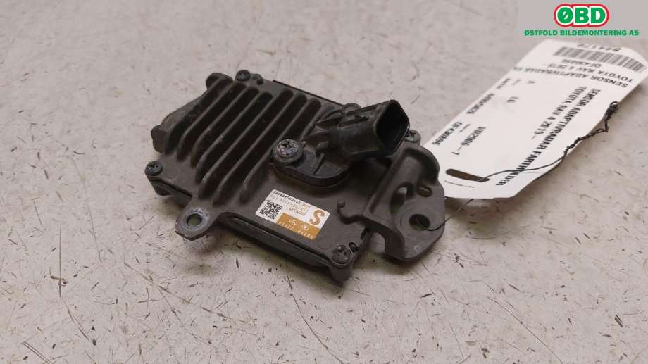 Sensor radar til Toyota RAV4 2019-->> (Type V) (TOYOTA|8821033120|)