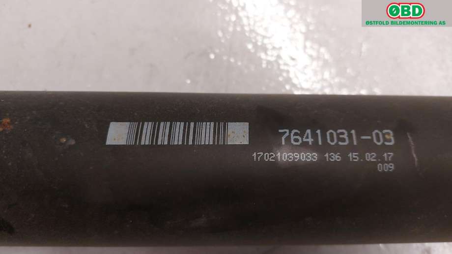 Mellomaksel til BMW 3-Serie 2012-2018 (F30/F31/F34) (F30/F31/F34) (BMW|26 10 8 651 958||7641031)
