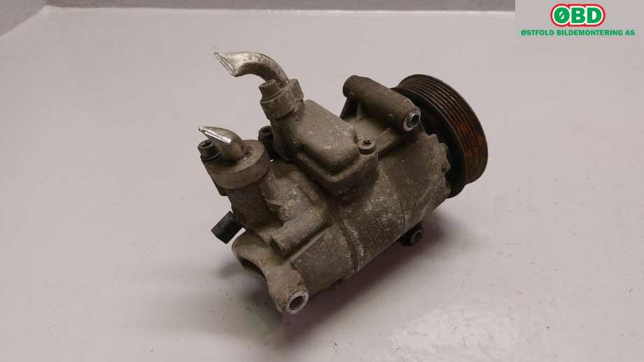 Aircondition kompressor til VW Caddy 2010-2015 (Type III, Fase 2)  (VOLKSWAGEN|5K0 820 803||5K0 820 803E)