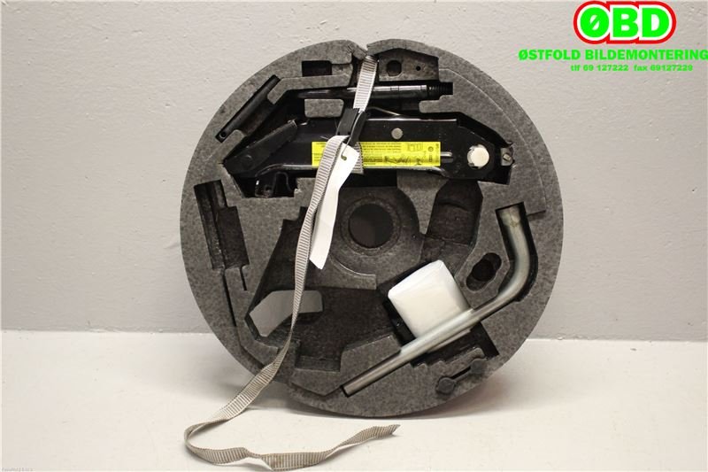 Diverse deler til Audi A3, 2009-2012 (Type II, Fase 2)  (AUDI|8P0012109E)