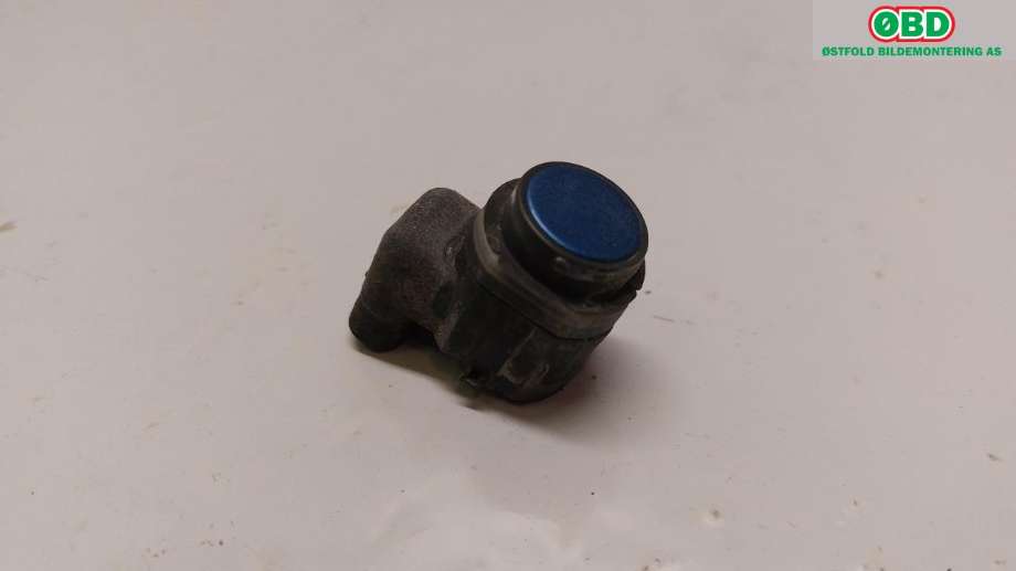 Parkeringssensor bak til BMW 5-Serie 2010-2017 (F10/F11) (F10/F11) (BMW|66 20 2 180 495|)