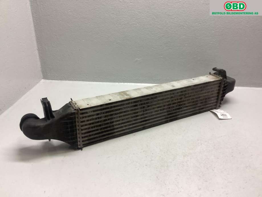 Intercooler til Mercedes CLA 2013-2019 (C117) (C117) (MERCEDES|A 246 500 01 00|)
