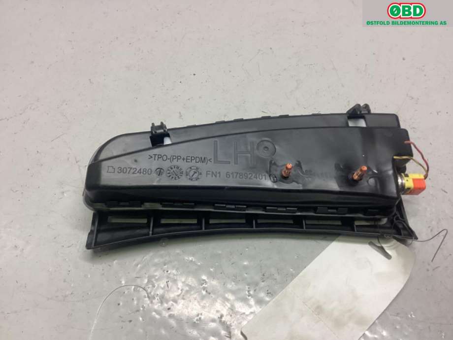 Airbag sidepute venstre til Mercedes CLA 2013-2019 (C117) (C117) (MERCEDES|A 246 860 35 02||2468603502)