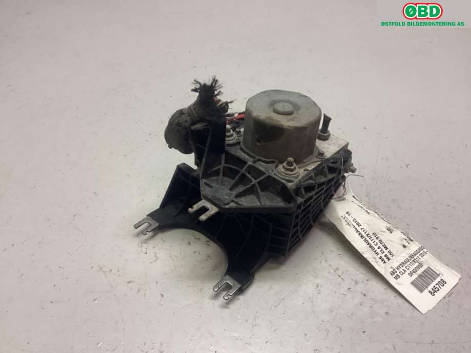 ABS sentral til Mercedes CLA 2013-2019 (C117) (C117) (MERCEDES|A 009 431 47 12|A 000 431 38 00|0004310500)