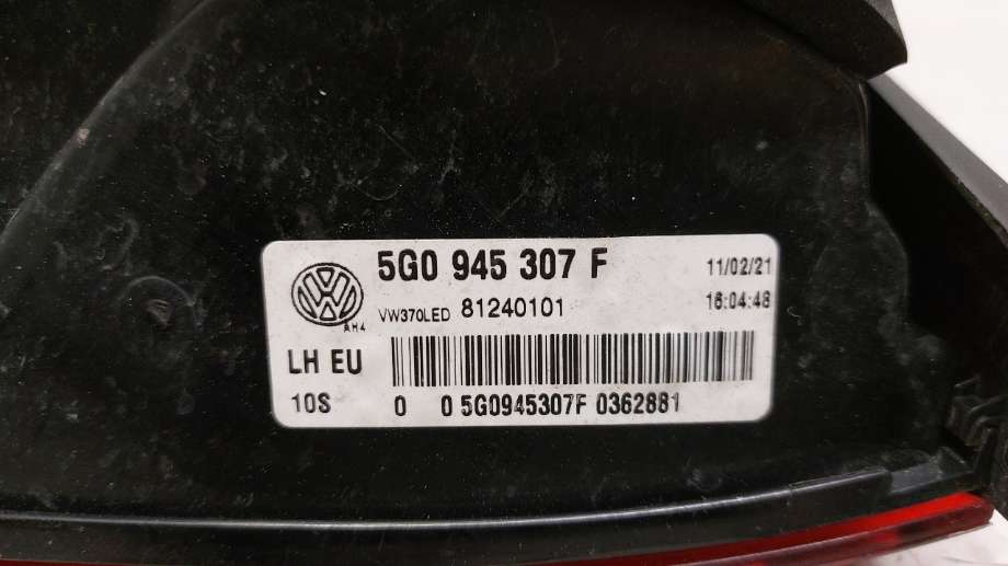 Baklykt venstre indre til VW e-Golf 2014-2017 (Fase 1)  (VOLKSWAGEN|5G0 945 307 F||5G0945307F)