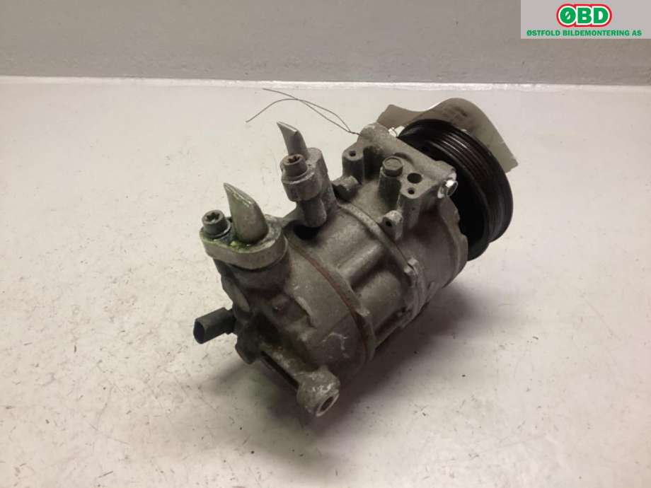 Aircondition kompressor til VW Golf VII 2012-2017 (Fase 1)  (VOLKSWAGEN|5Q0 820 803 F|5Q0 820 803 K|5Q0820803)