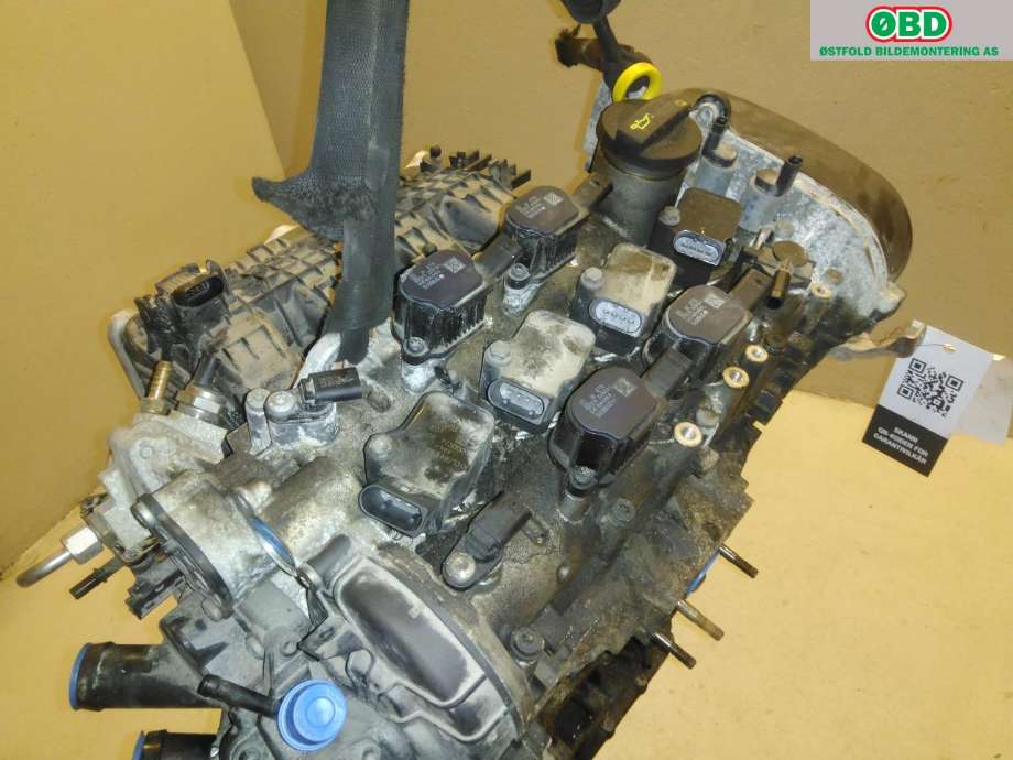 Motor bensin til VW Golf VII 2012-2017 (Fase 1)  (VOLKSWAGEN|04E 100 033 C|)