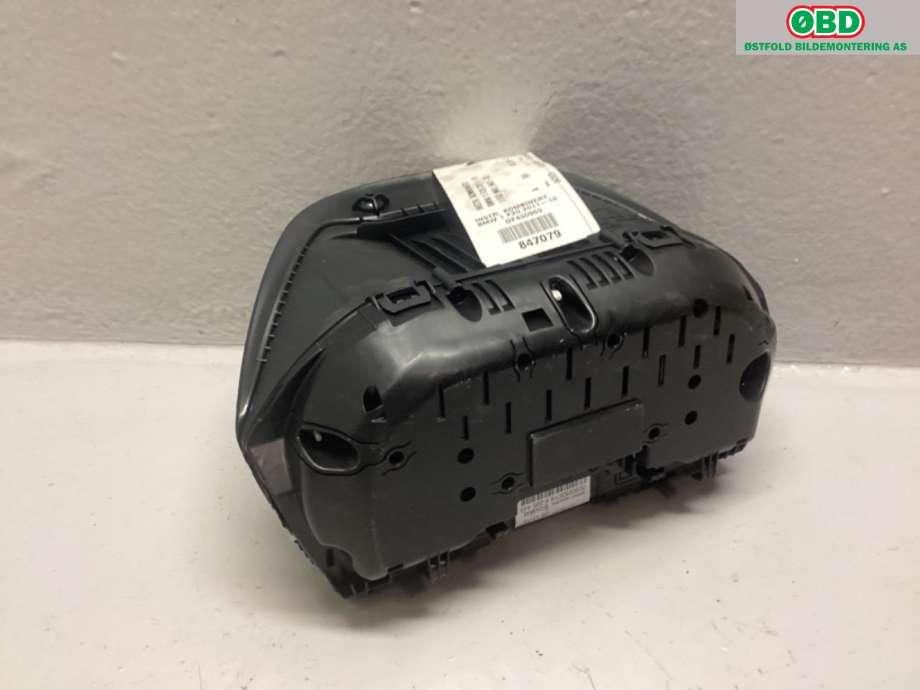 Instrumentpanel til BMW 1-Serie 2011-2015 (Fase 1) (F20/F21) (F20/F21) (BMW|62 10 6 805 182|)