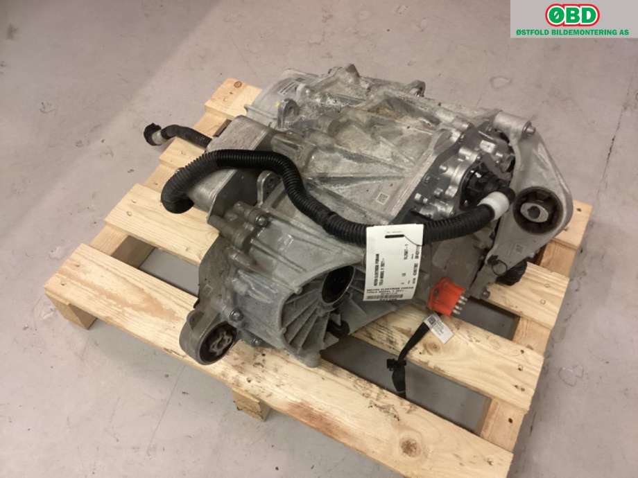 Motor elbil foran til Tesla Model Y 2021-2024 (Type I)  (Tesla Model Y|1120960-20-G|1120960-DE-J|1672097-00-A)