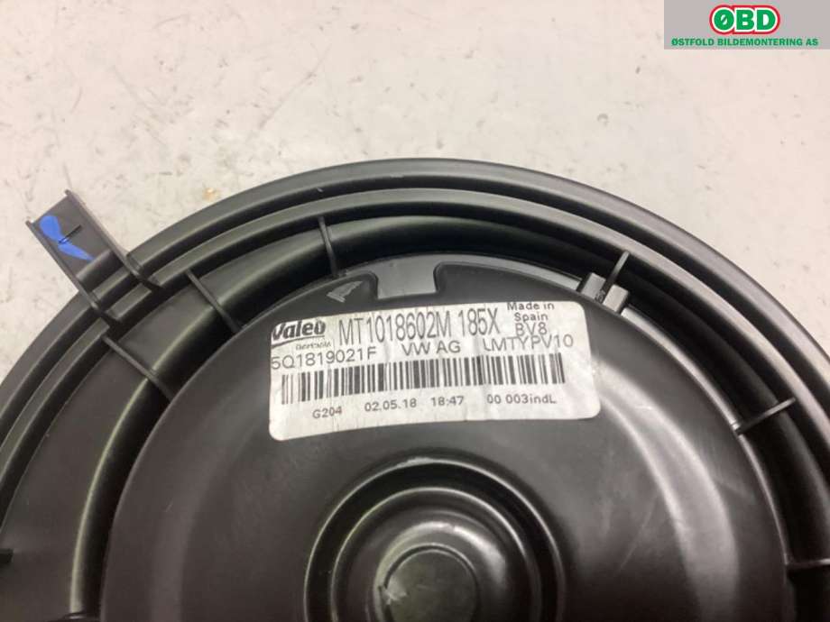 Varmeapparat motor til VW T-Roc 2017-->>  (VOLKSWAGEN|5Q1 819 021 E|5Q1 819 021 H|5Q1819021F)