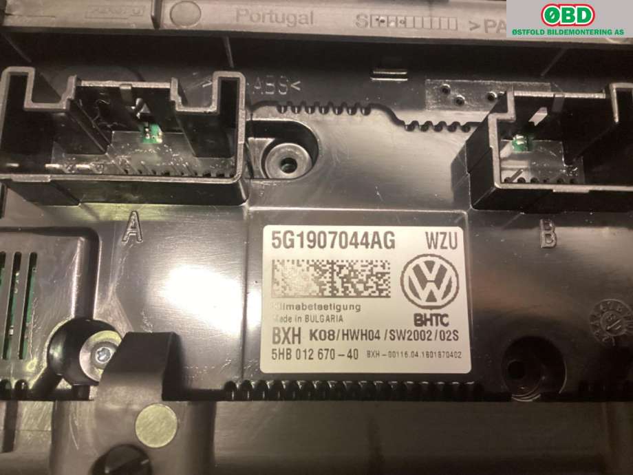 Varmeapparat betjening til VW T-Roc 2017-->>  (VOLKSWAGEN|5G1 907 044 AG||5G1907044AG)