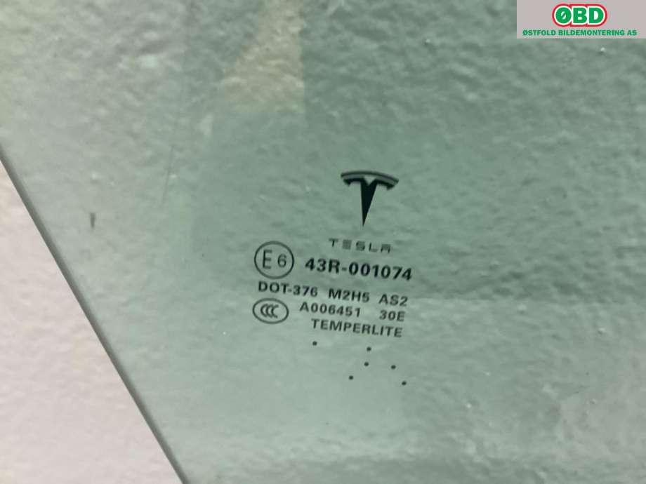 Siderute høyre foran til Tesla Model S 2016-2021 (Fase 2)  (TESLA|6006647-00-C|)