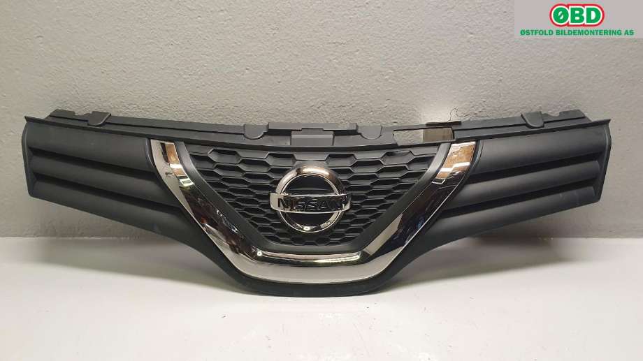 Grill til Nissan NV250 2020-->> (NISSAN|6230000Q0D|)