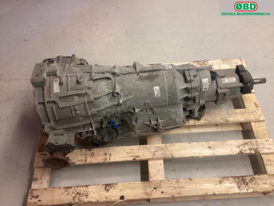 Girkasse automat til Audi A8 2010-2013 (Type III, Fase 1) (AUDI|0BK 300 037 CX|)