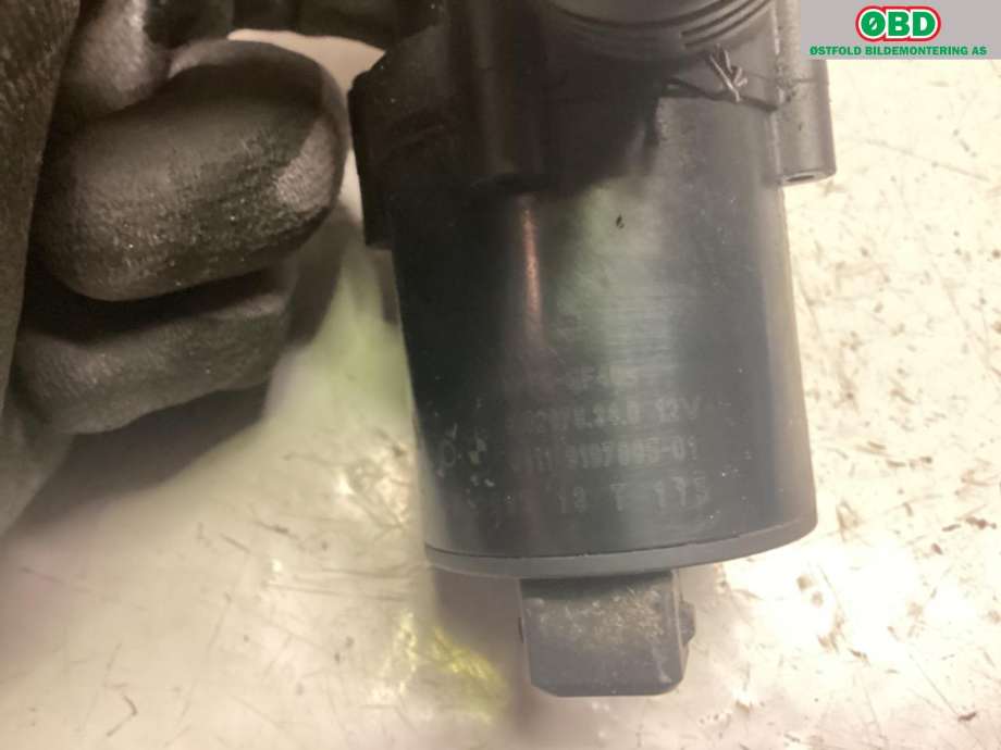 Sirkulasjonspumpe til BMW X5 2013-2018 (F15) (F15) (BMW|64 11 9 197 085|)