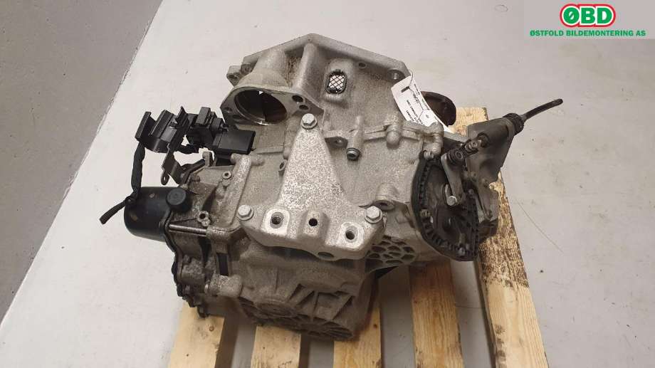 Girkasse automat til VW Polo 2017-2021 (Type VI, Fase 1)  (VOLKSWAGEN|0CW 300 042 D|)