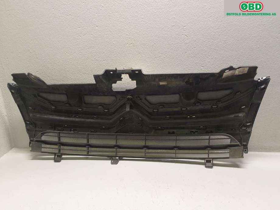 Grill til Citroën Jumpy 2007-2016 (Type II)  (CITROEN|16 082 293 80|16 082 251 80|)