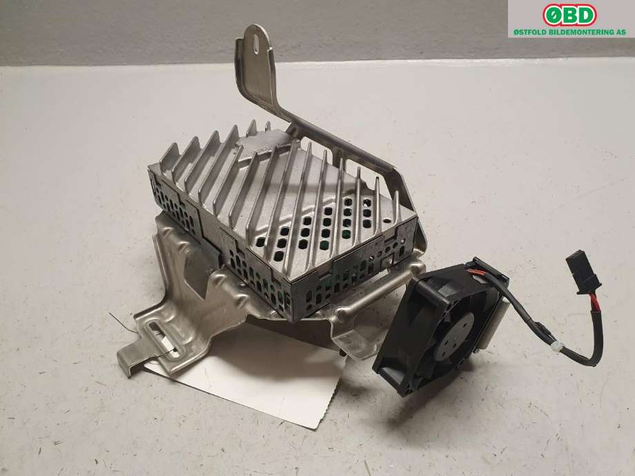 Bilstereo forsterker til BMW i3 2013-2022  (BMW|65 12 6 836 346||6836346)