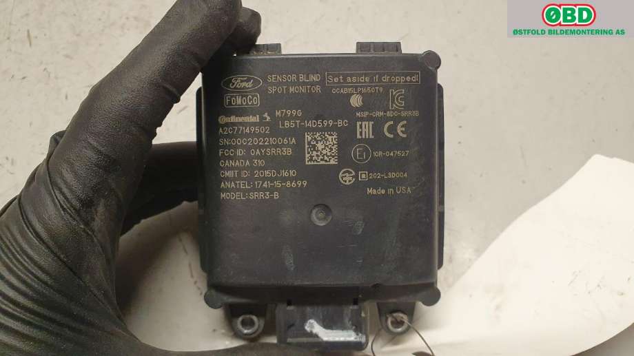 Sensor radar til Ford Explorer 2020-->> (FORD (US)|2523974||LB5T14D599BC)