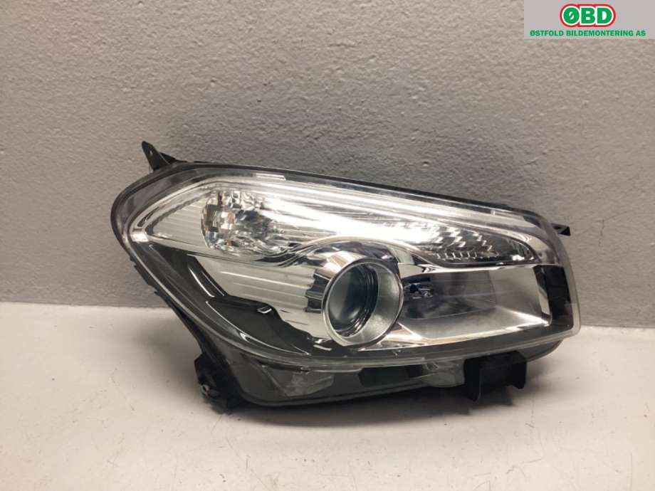 Frontlykt høyre halogen til Nissan Qashqai 2007-2010 (Type I, Fase 1) (NISSAN|26010BR60A|)