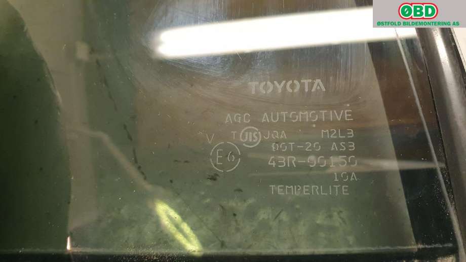 Diverse deler til Toyota Land Cruiser 150 2010-2013 (Fase 1) (TOYOTA|6818960070|)