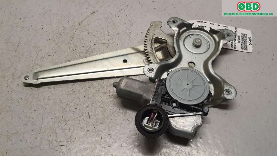 Ruteheis venstre bak til Toyota Land Cruiser 150 2010-2013 (Fase 1)  (TOYOTA|6984060110|)