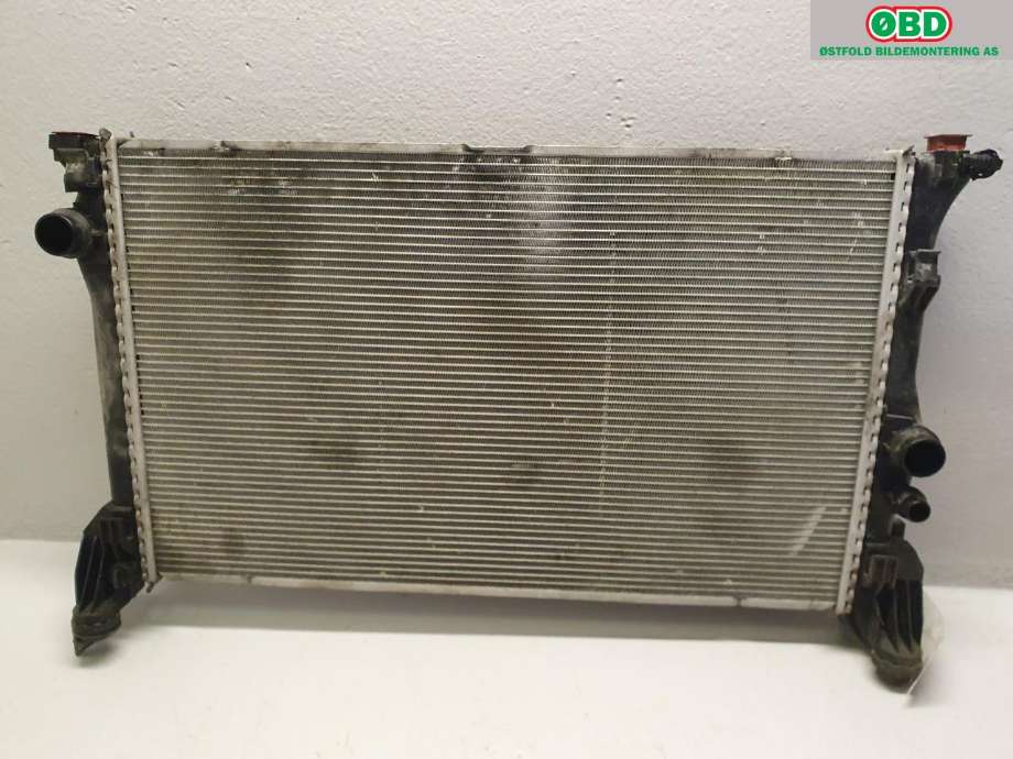 Radiator (automat gir) til Mercedes Vito 2014-->> (W447) (W447) (MERCEDES|447 501 00 01|)