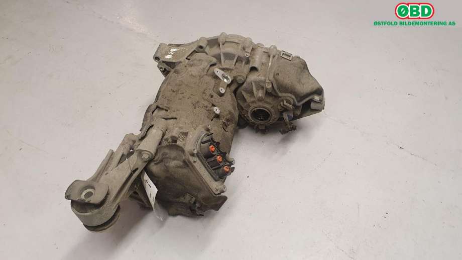 Motor elbil bak til BMW 2-Serie 2014-2021 (F22/F23) (F22/F23) (BMW|12 35 4 A11 D13|)