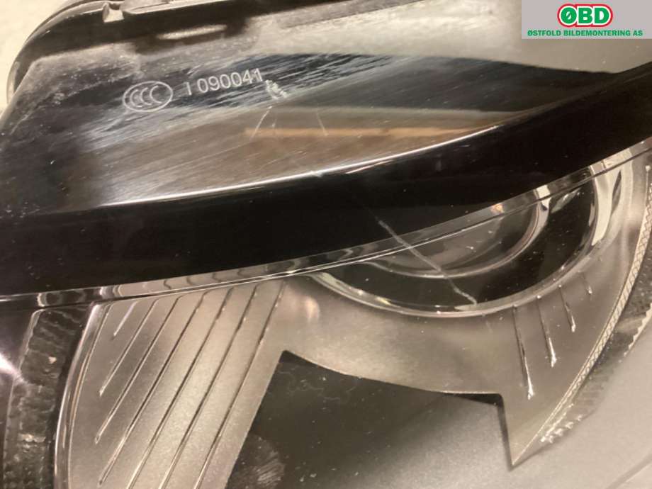 Frontlykt venstre halogen til Land Rover Range Rover, Evoque 2011-2019 (Type I)  (LAND-ROVER|LR024270|)