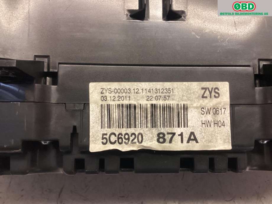 Instrumentpanel til VW Jetta 2011-->>  (VOLKSWAGEN|5C6 920 871 AX|)