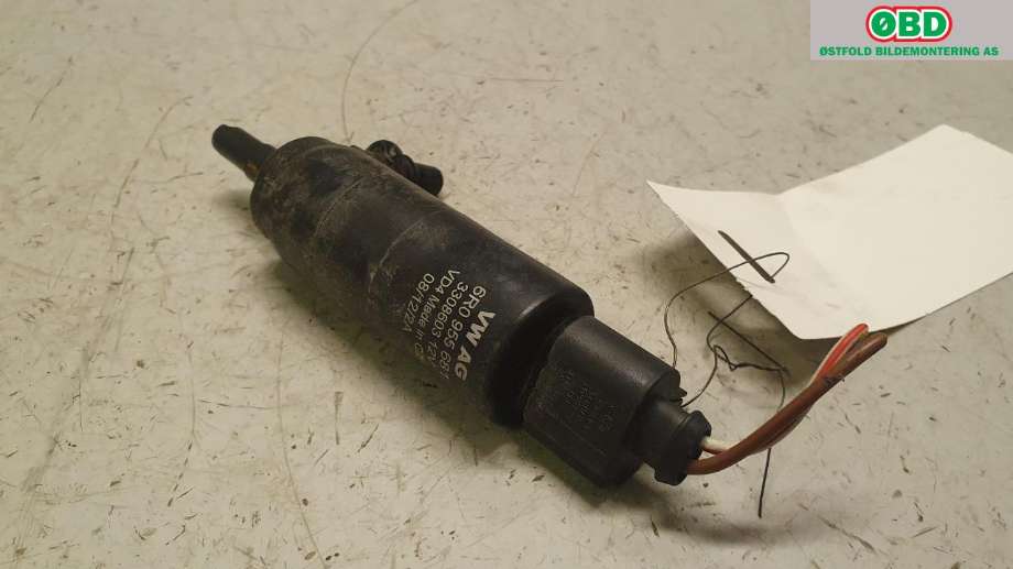 Spylerpumpe til VW Passat 2011-2015 (B7) (B7) (VOLKSWAGEN|6R0 955 681||6R0955681)